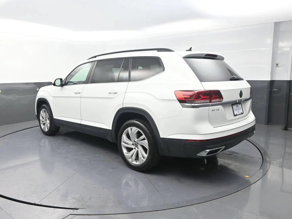 Used 2021 White Volkswagen 3.6L V6 SE w/Technology image 8