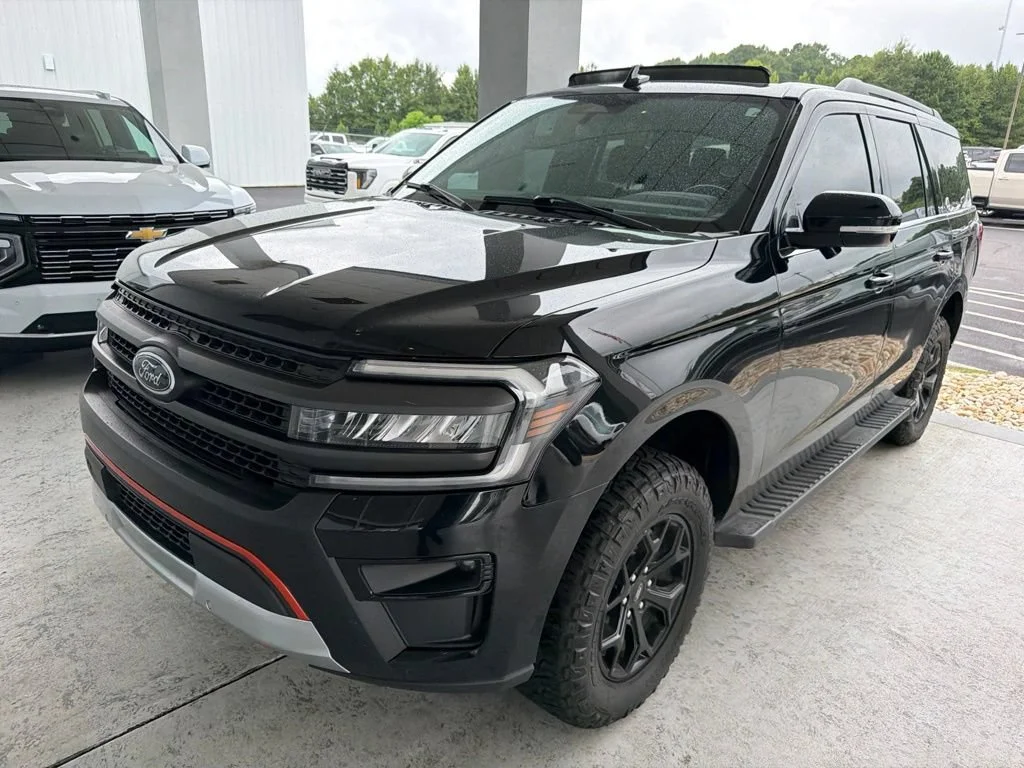Used 2024 Agate Black Metal Ford Timberline image 3