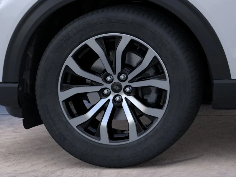 New 2026 Space White Metallic Ford ST-Line image 19