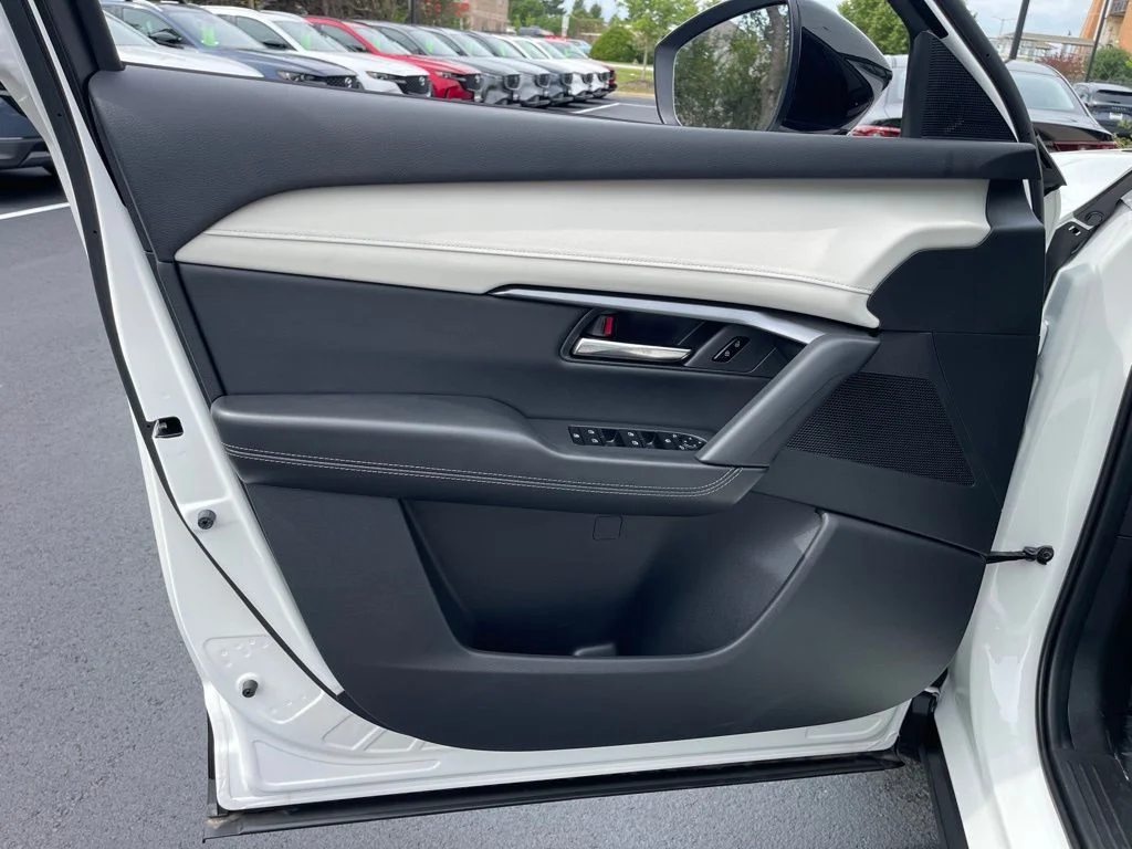 New 2026 Rhodium White Metallic Mazda 2.5 S Preferred AWD image 13