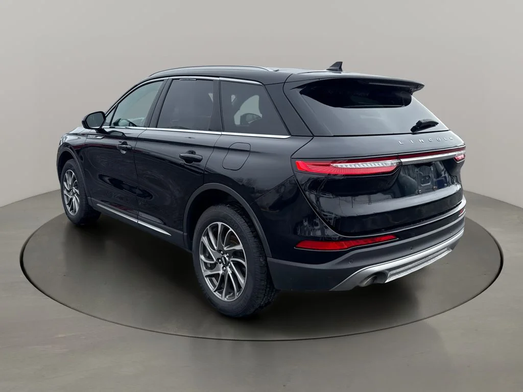 Used 2022 Black Lincoln Standard image 5
