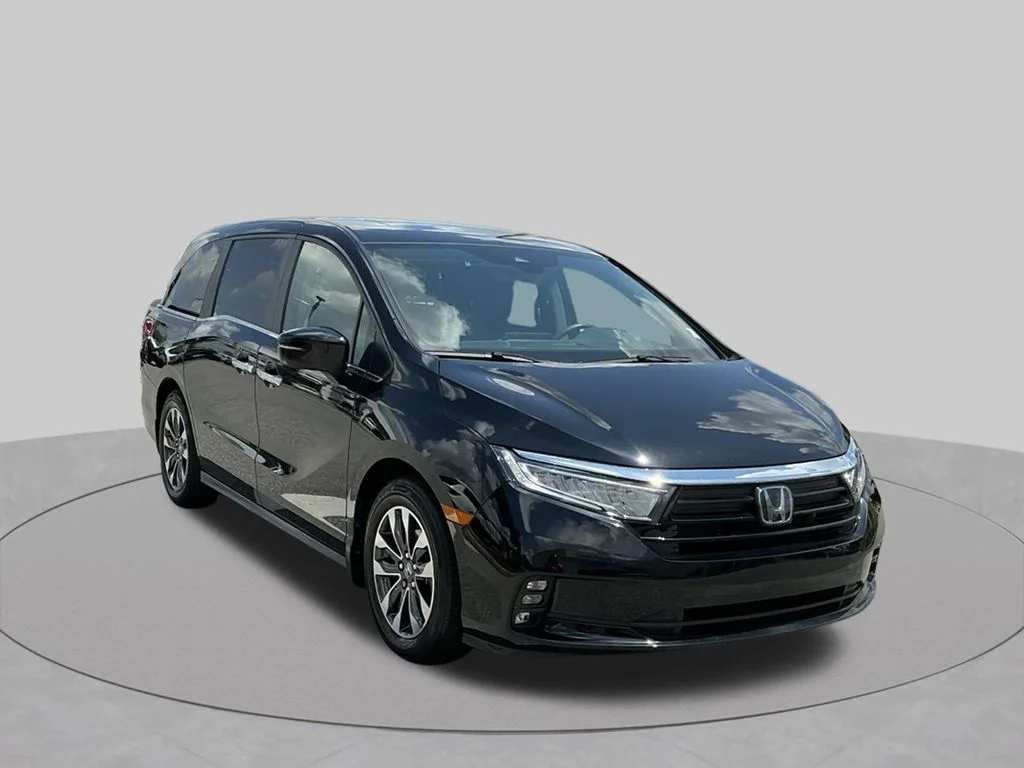 Used 2024  Honda EX-L image 16