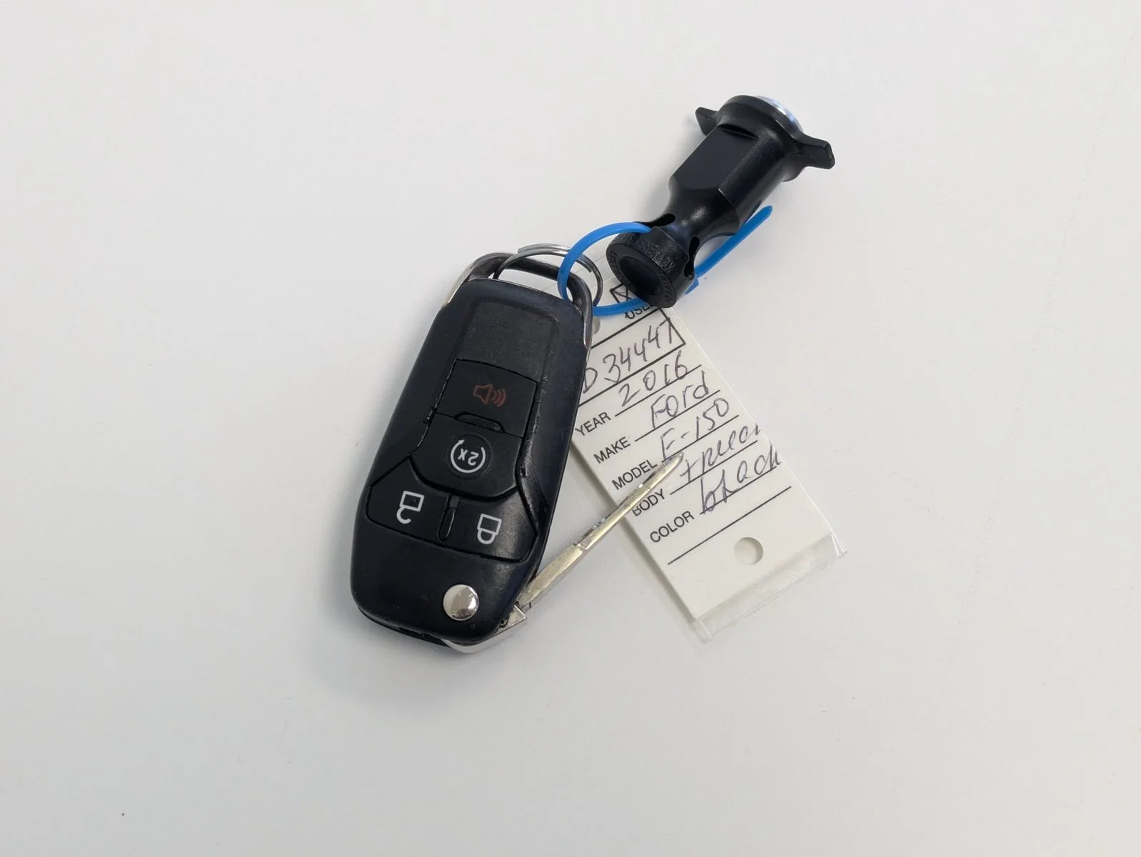 Used 2016 Shadow Black Ford XLT image 22