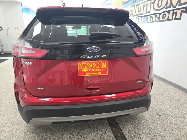 Used 2024 Red Ford SEL image 6