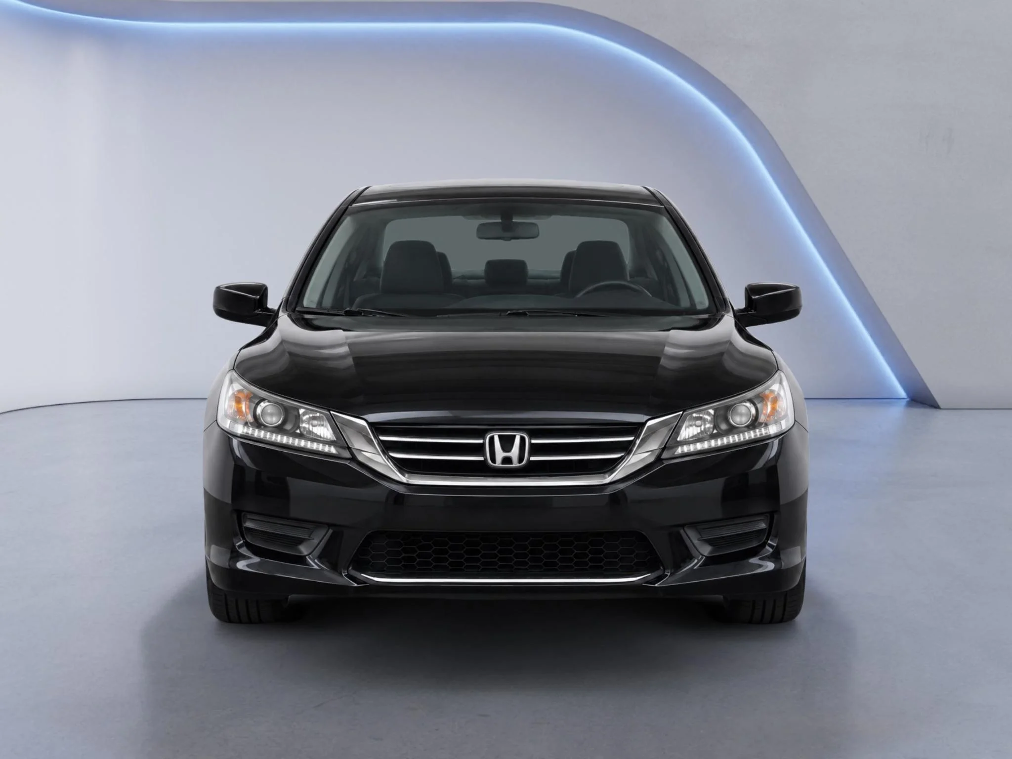 Used 2015 Crystal Black Pearl Honda LX image 5