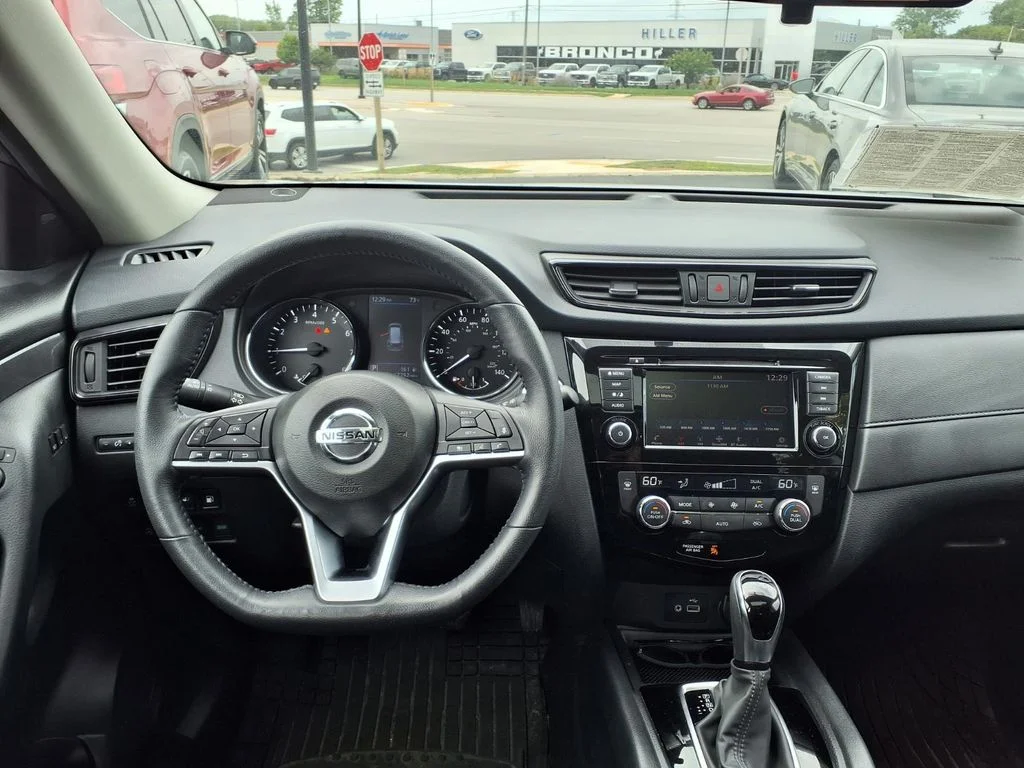 Used 2018 Gun Metallic Nissan SV image 16