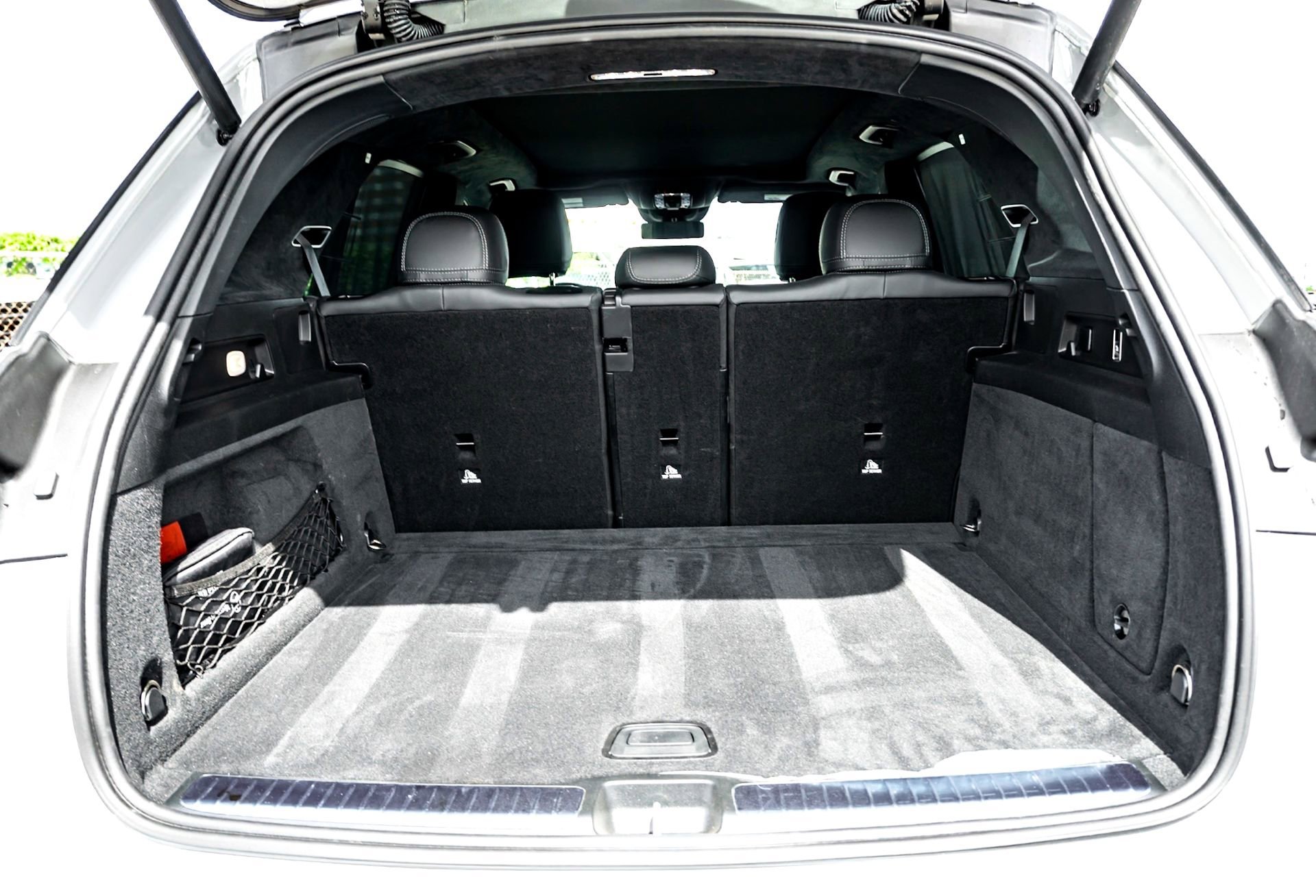 New 2025 MANUFAKTUR Alpine Grey Mercedes-Benz AMG® GLE 63 S 4MATIC+ SUV image 22