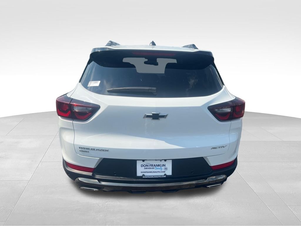 Used 2024 White Chevrolet ACTIV image 4