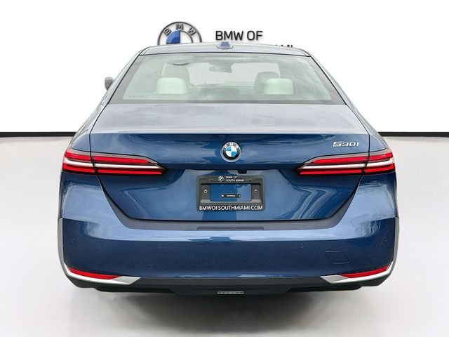 New 2026 Blue BMW 530i image 5