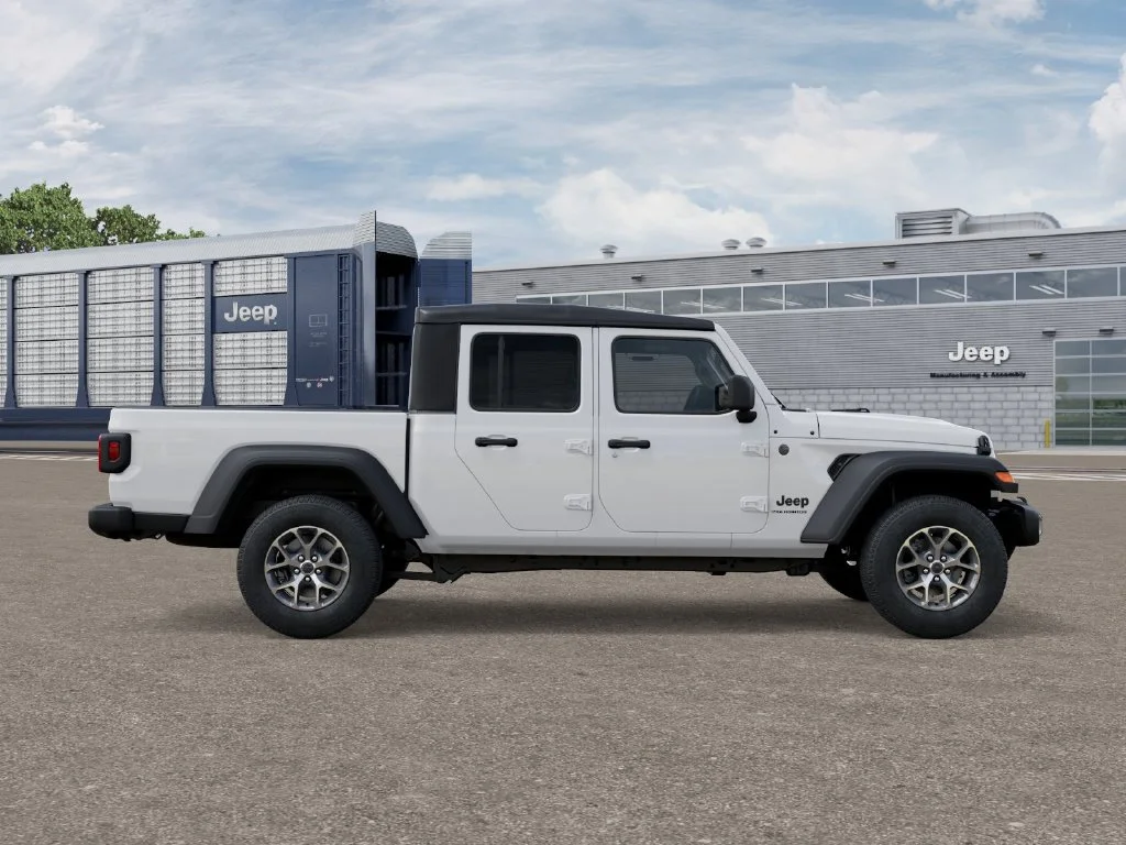 New 2027 White Jeep Sport S image 21