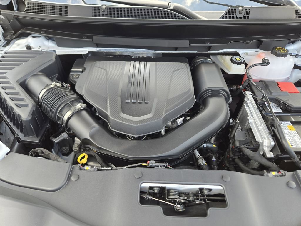 New 2026 Summit White Chevrolet LT image 17