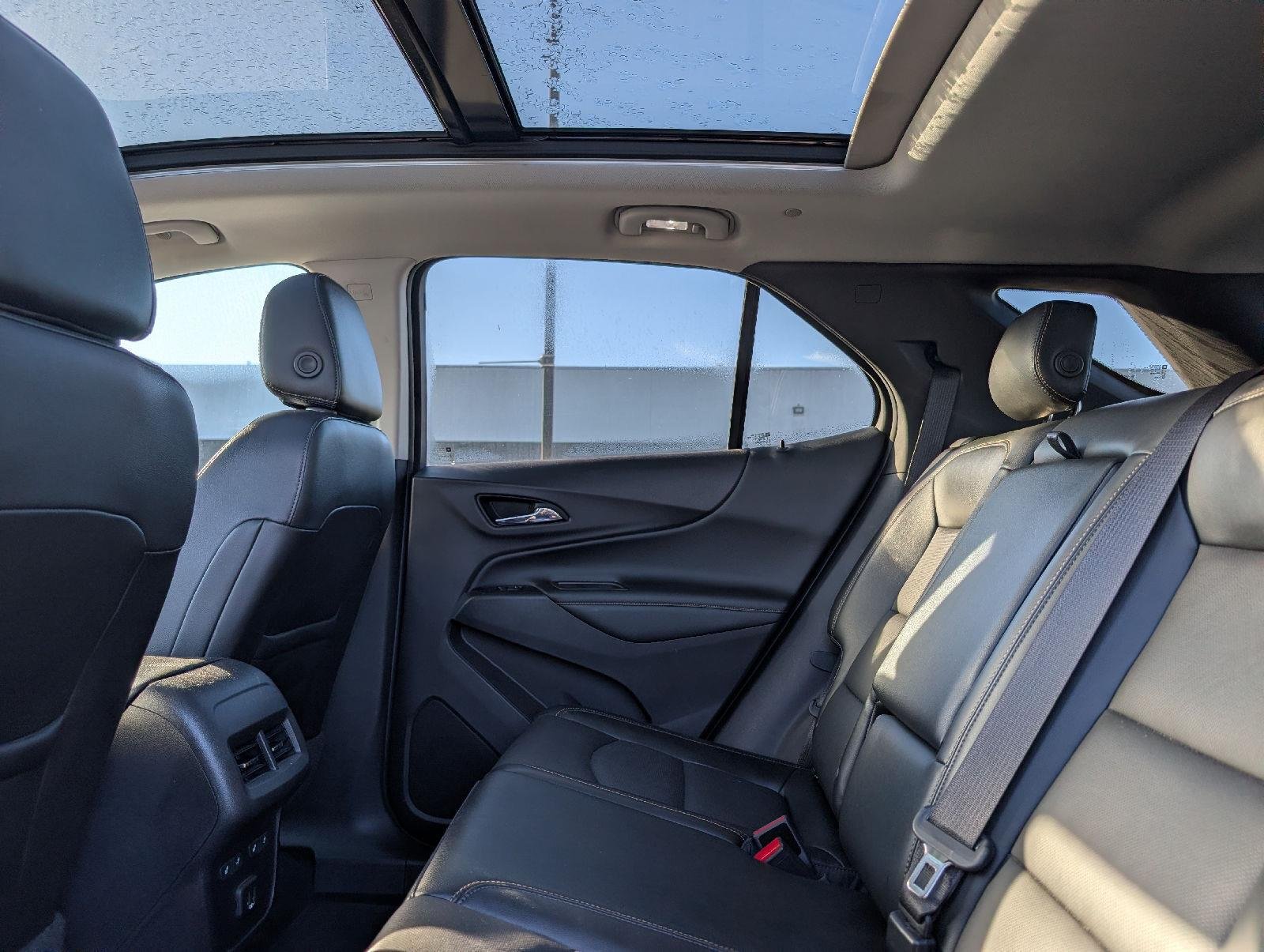 Used 2020 Cajun Red Tintcoat Chevrolet Premier image 11