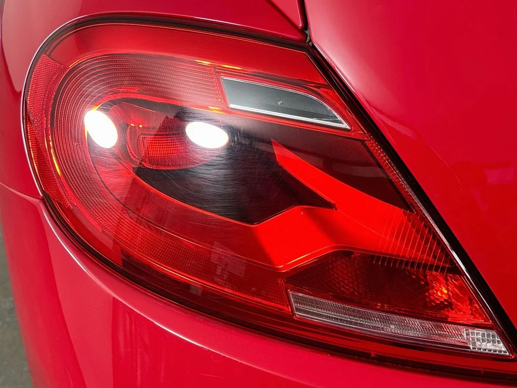 Used 2012 Red Volkswagen 2.5L image 39