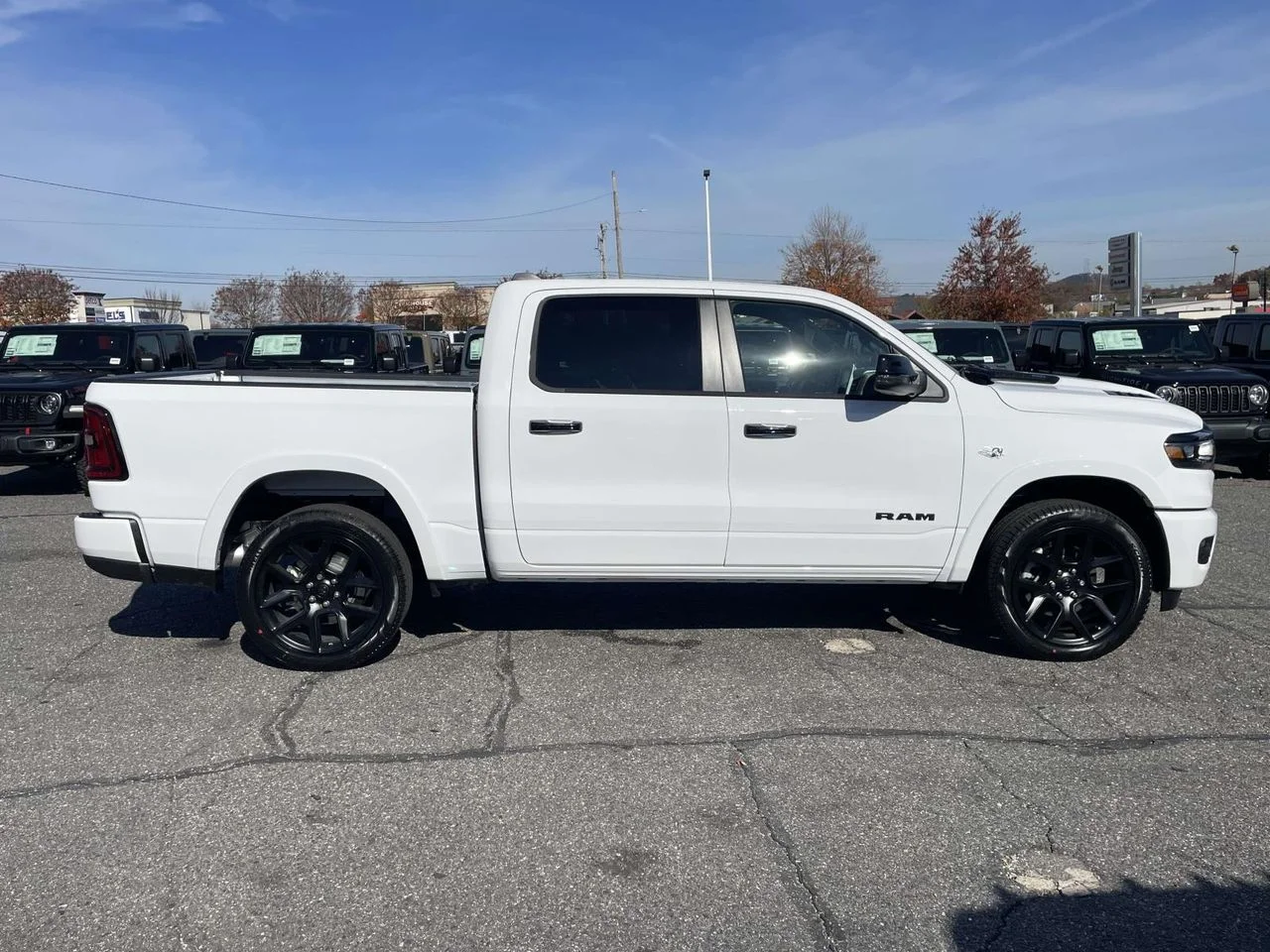 New 2026 Bright White Clear-Coat Exterior Paint RAM Laramie image 9