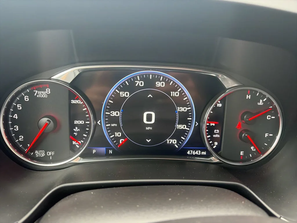 Used 2024 Sterling Gray Metallic Chevrolet RS image 31
