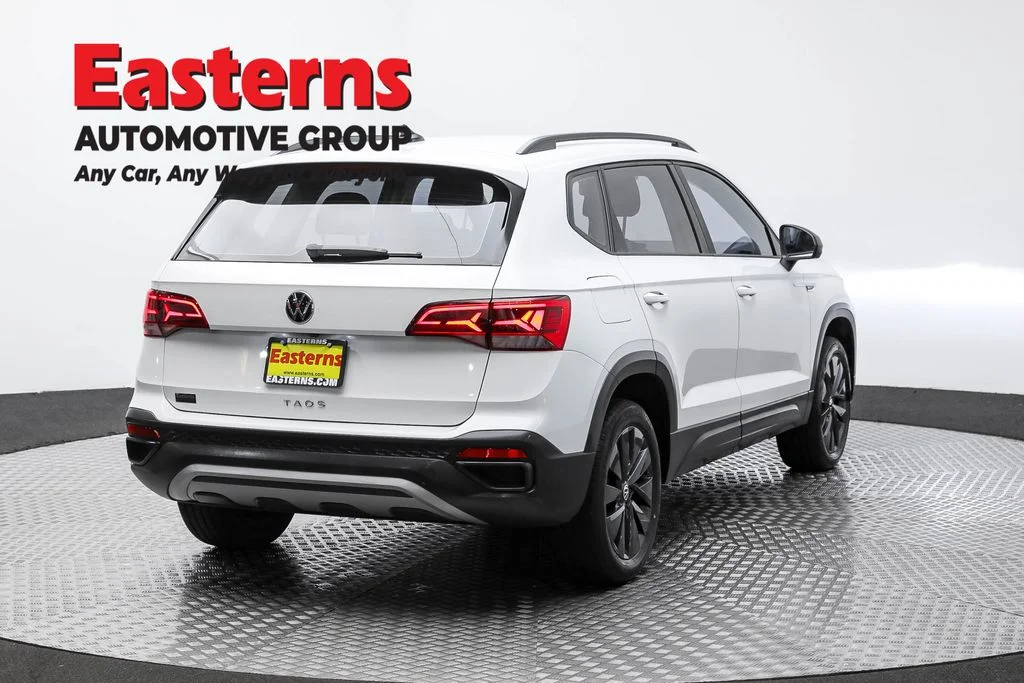 Used 2022 White Volkswagen 1.5T S image 5