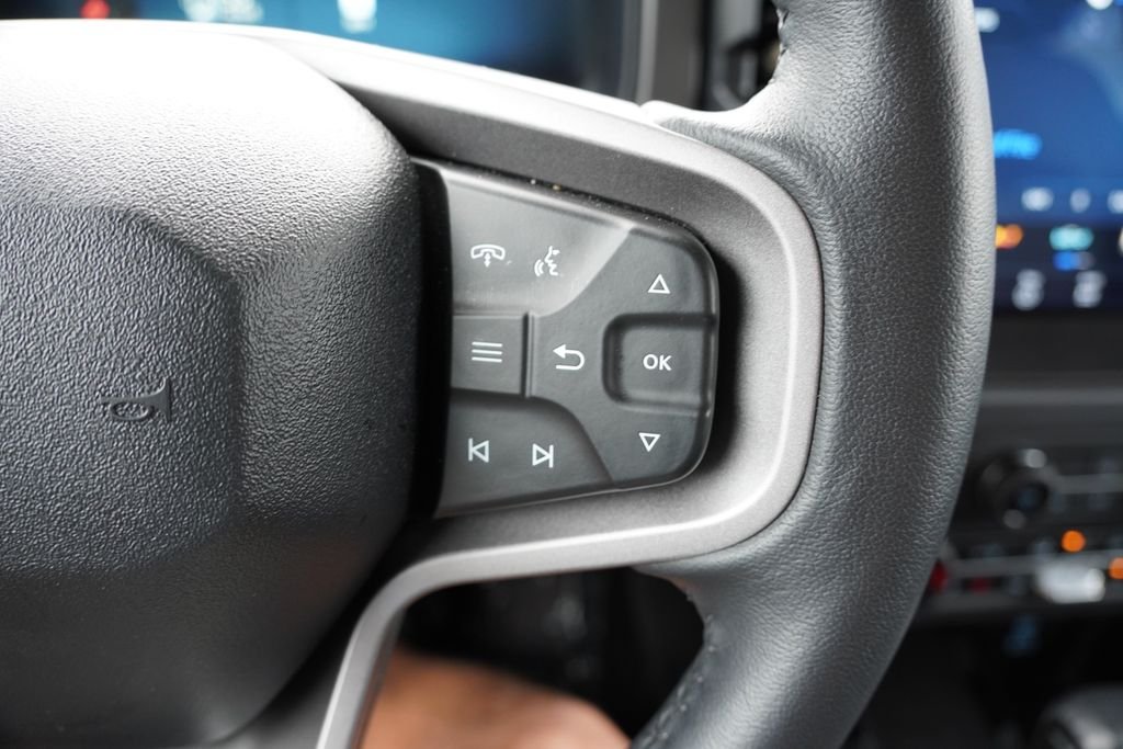 Used 2025 Gray Ford Badlands image 35
