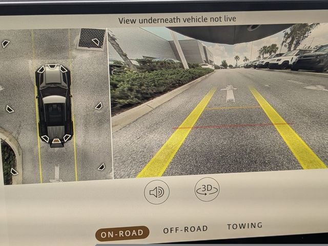 New 2026 Carpathian Grey Land Rover X-Dynamic SE image 26