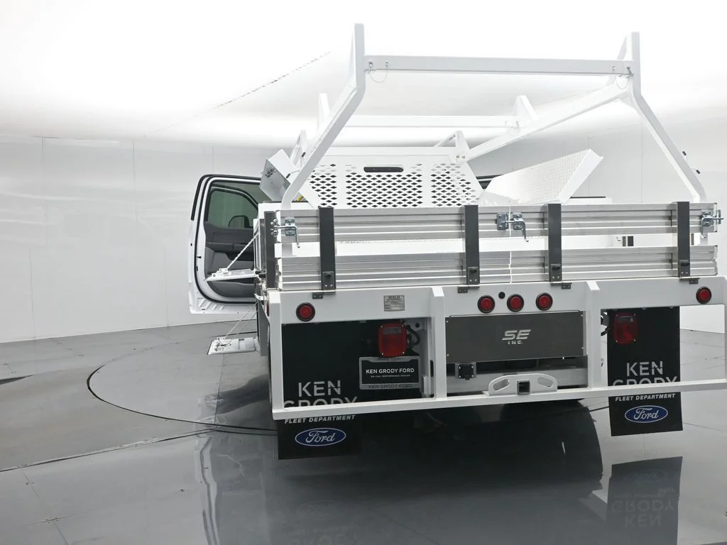 New 2026 Oxford White Ford XL image 58