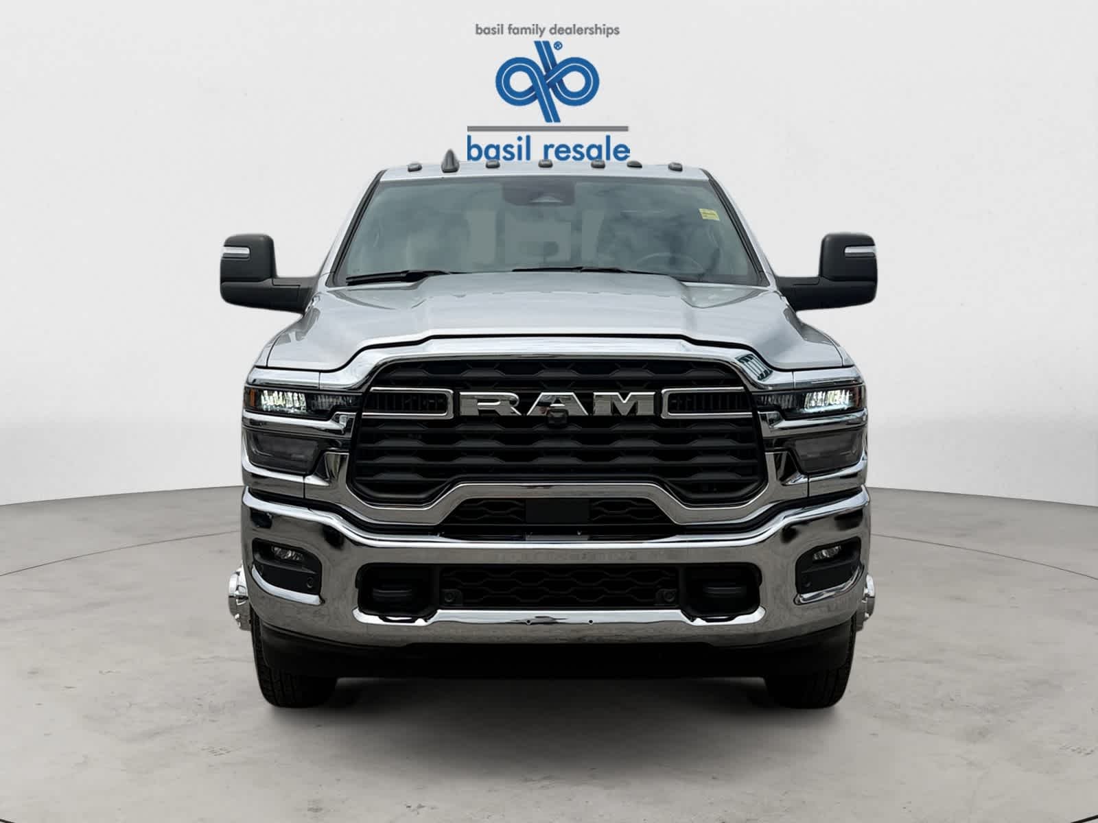Used 2026 Silver Zynith Ram Tradesman image 9
