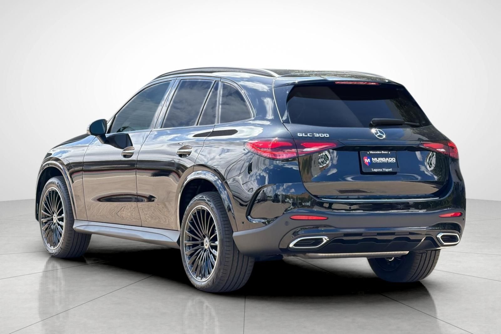 New 2026 Obsidian Black Metallic Mercedes-Benz GLC 300 image 14