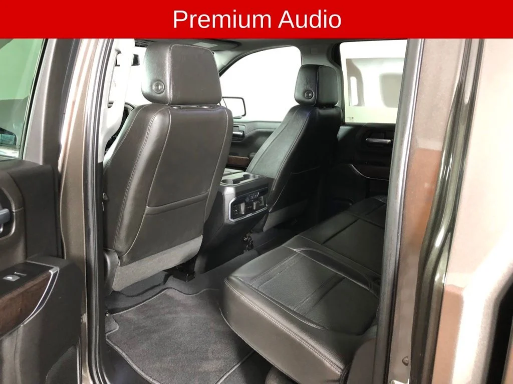 Used 2019 Brown GMC Denali image 12