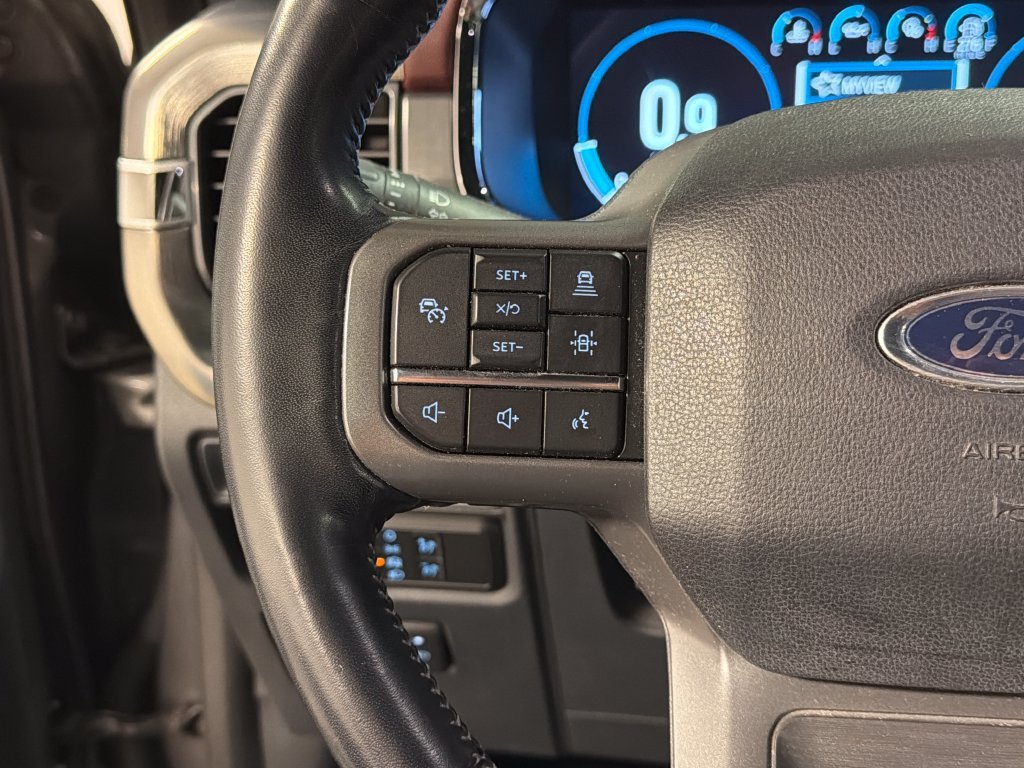 Used 2022 Gray Ford Lariat image 28