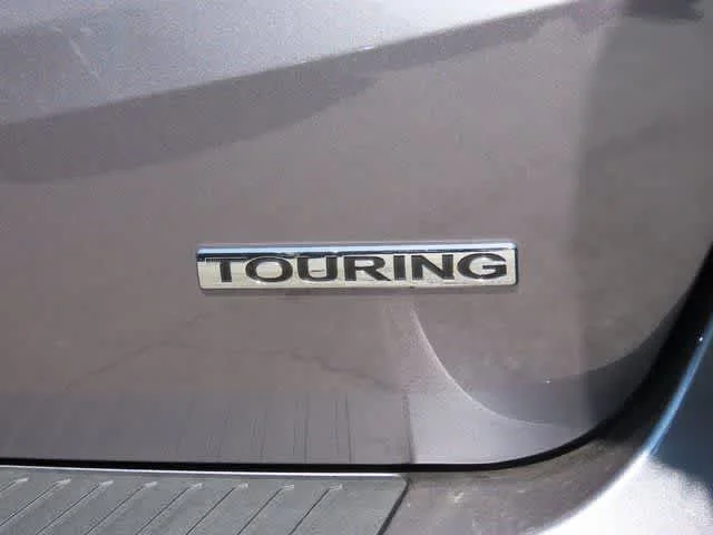 2026 Honda Odyssey Touring - Photo 8