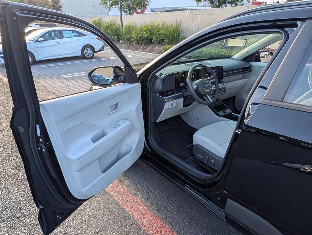 2024 Hyundai Kona EV SEL - Photo 33