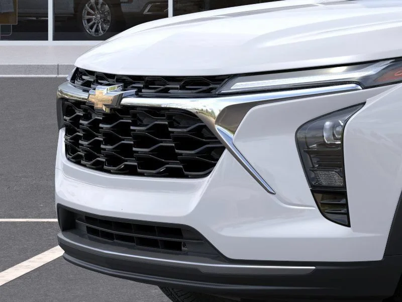 New 2026 Summit White Chevrolet LT image 20