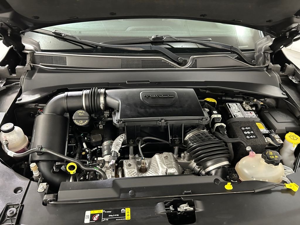 Used 2023 Gray Jeep Limited image 21