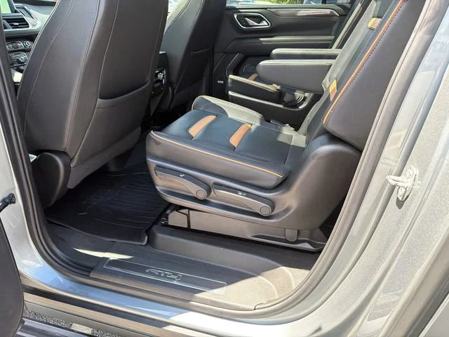 Used 2023 Sterling Metallic GMC AT4 image 21