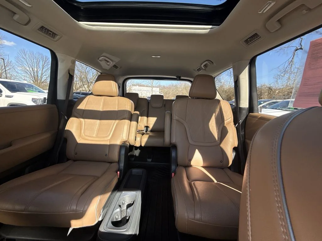Used 2025 Silver INFINITI SENSORY image 22