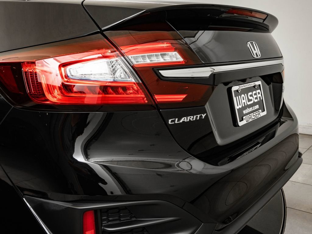 Used 2019 Black Honda  image 19