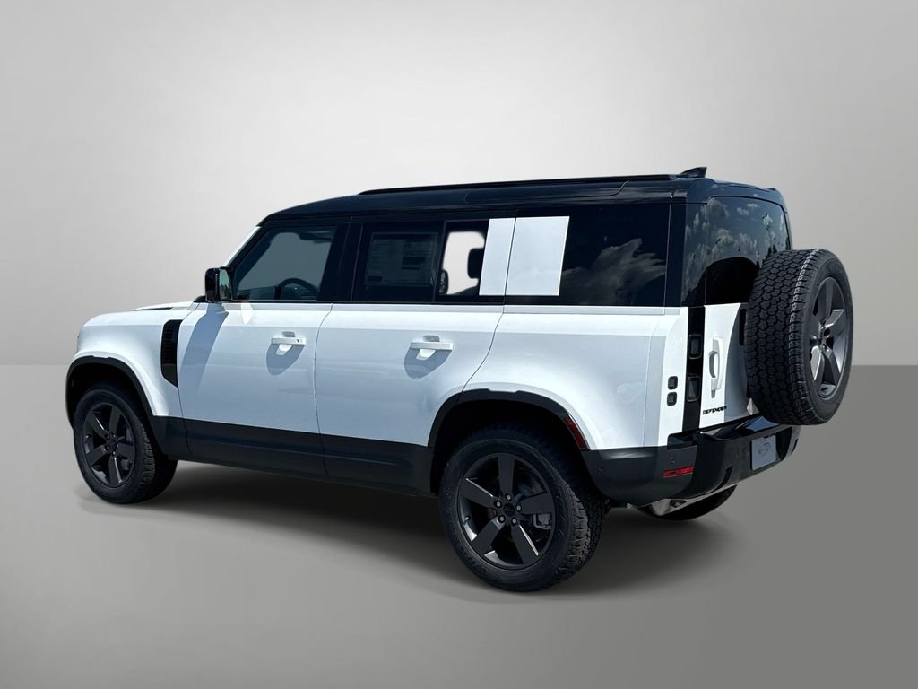 New 2026 Fuji White Land Rover S image 28