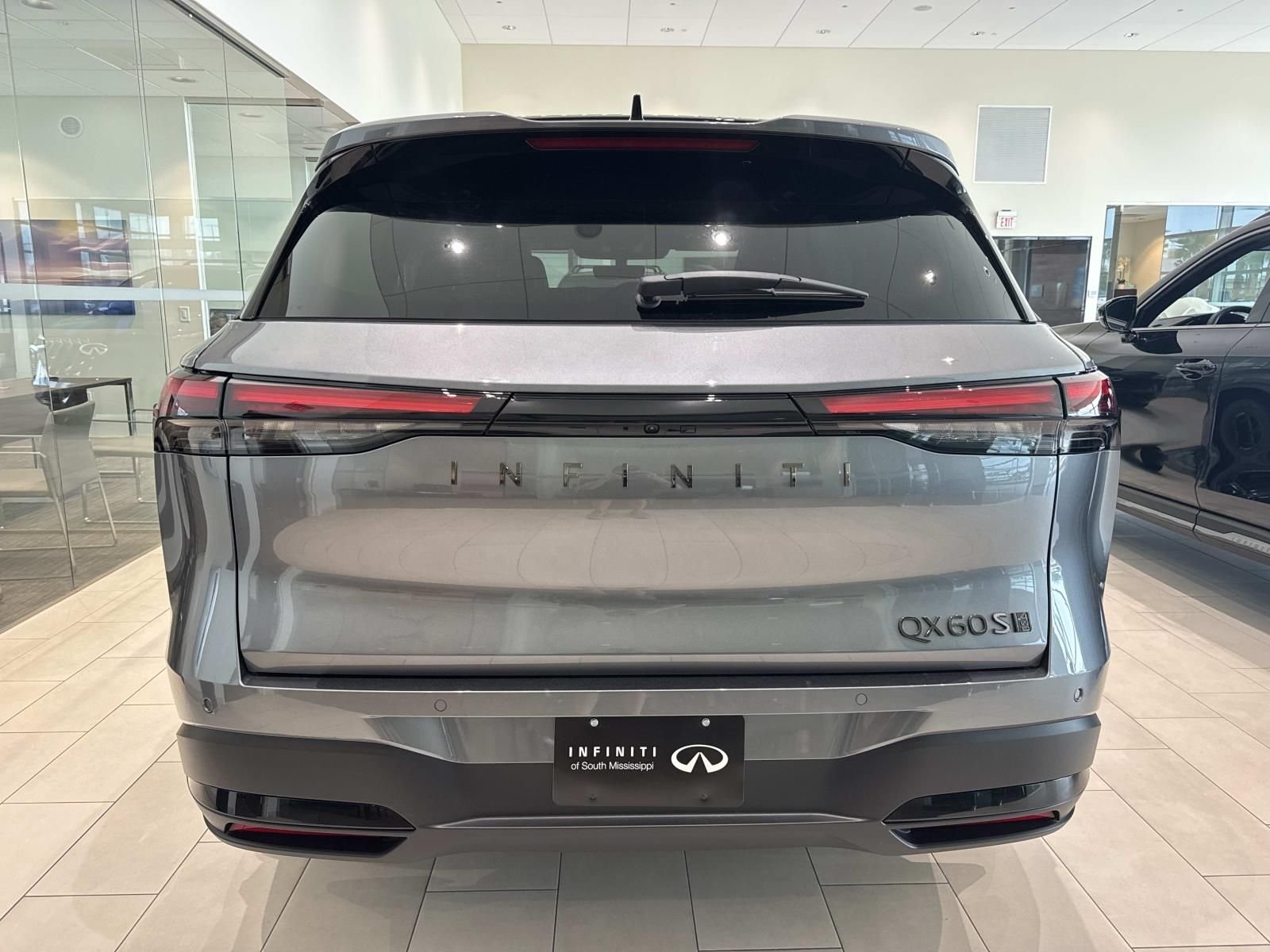 New 2027 GRAPHITE SHADOW INFINITI Sport AWD image 6