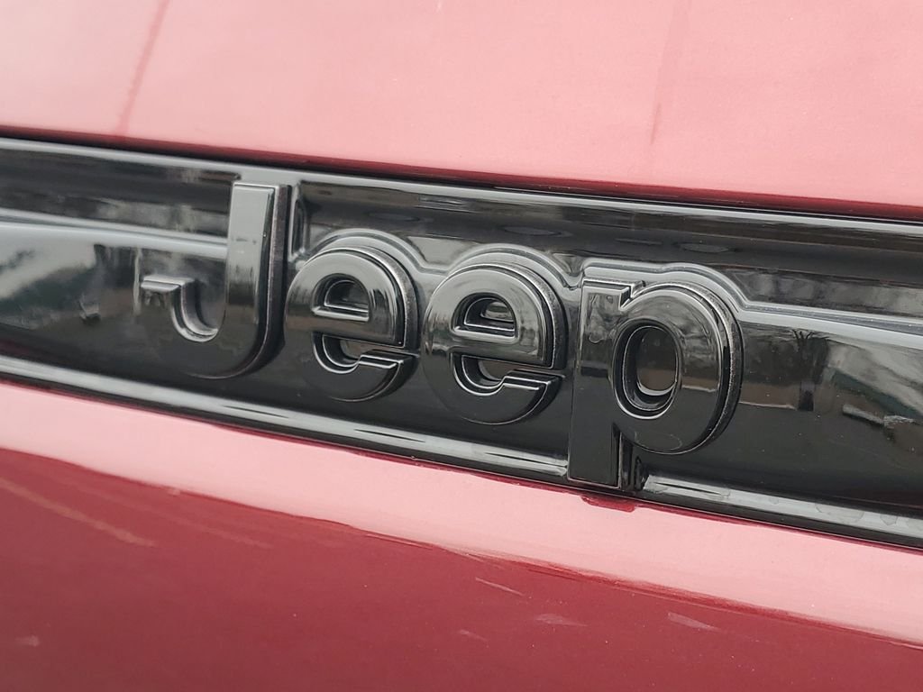 New 2026 Velvet Red Pearlcoat Jeep Altitude image 6
