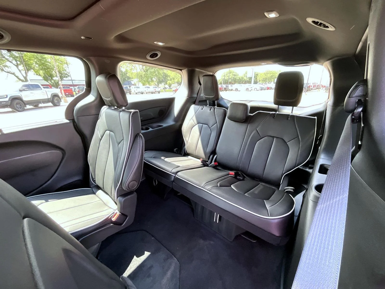 New 2026 Black Chrysler Limited image 12