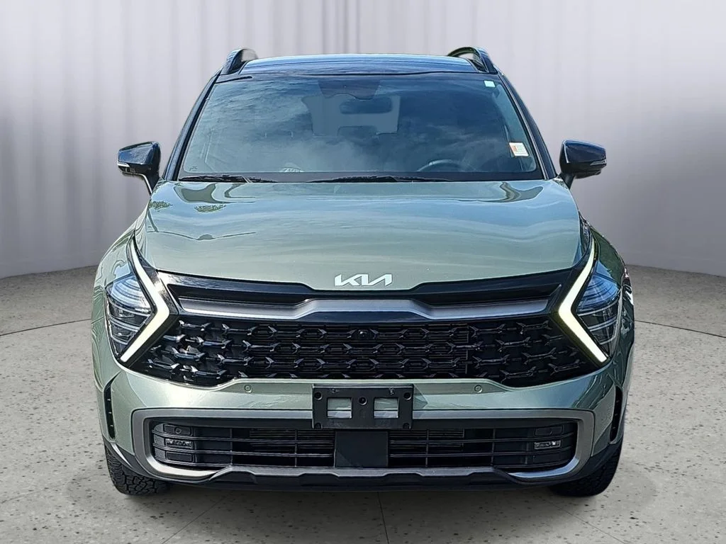 Used 2023 Green Kia X-Pro Prestige image 8