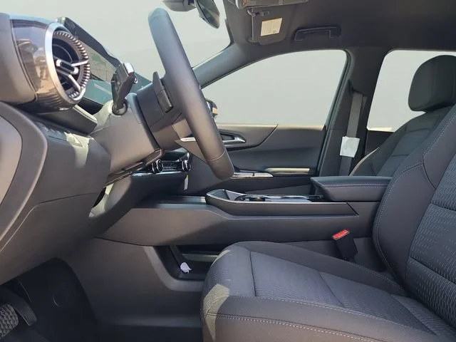 New 2027 Mosaic Black Metallic Chevrolet LT image 21