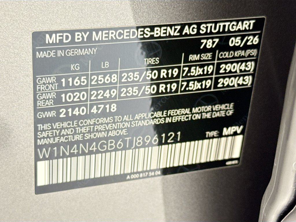 New 2026 Mountain Grey Metallic Mercedes-Benz GLA 250 image 34