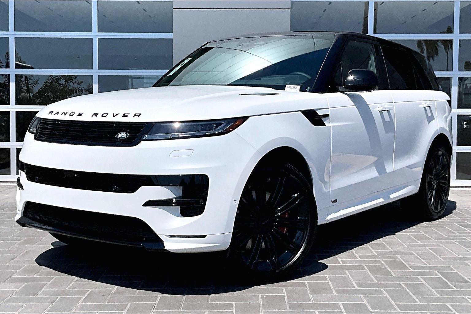 New 2026 Ostuni Pearl White Land Rover Autobiography image 1