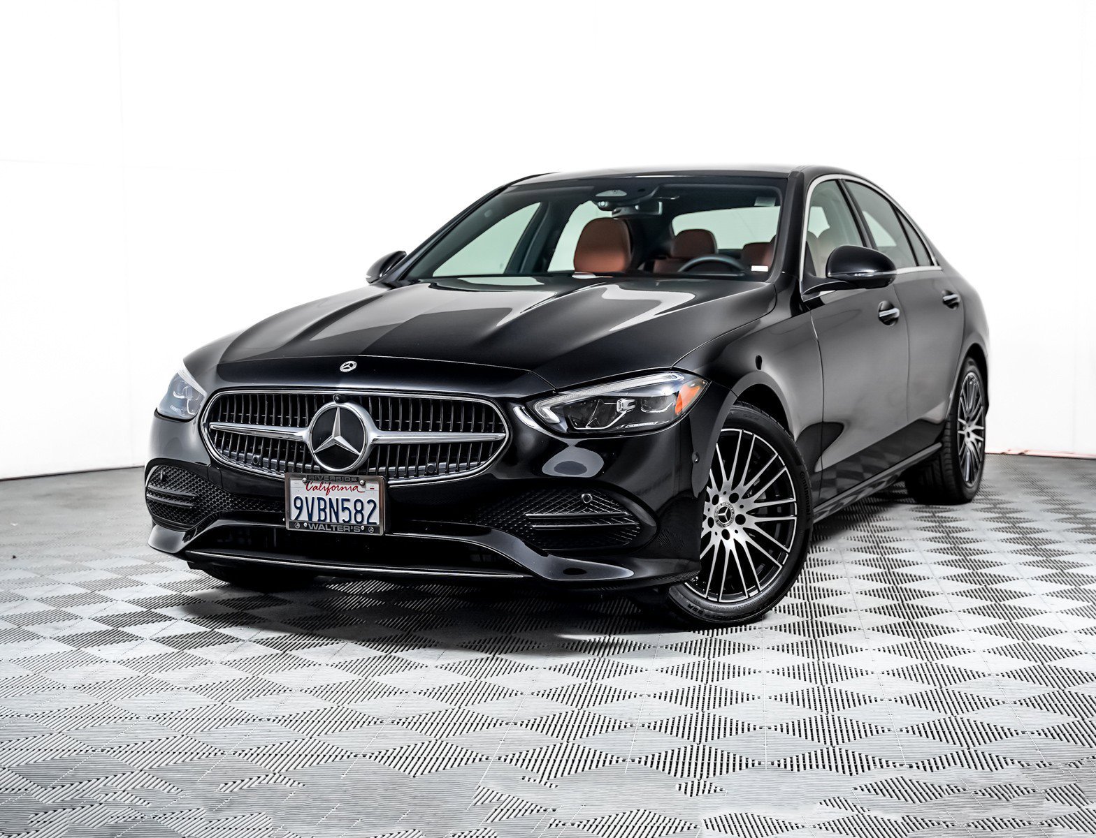 2026 Mercedes-Benz C-Class C 300's photo
