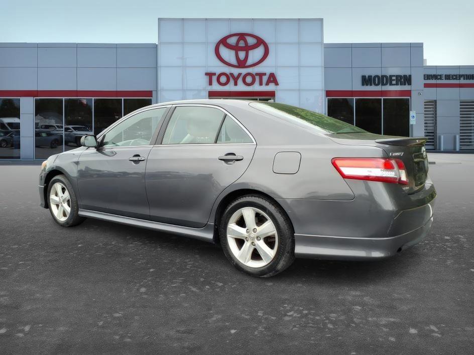 Used 2011 Magnetic Gray Metallic Toyota SE image 3