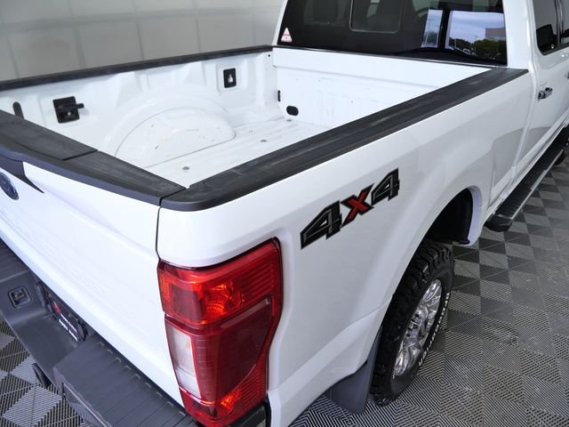 Used 2022 White Ford XLT image 9