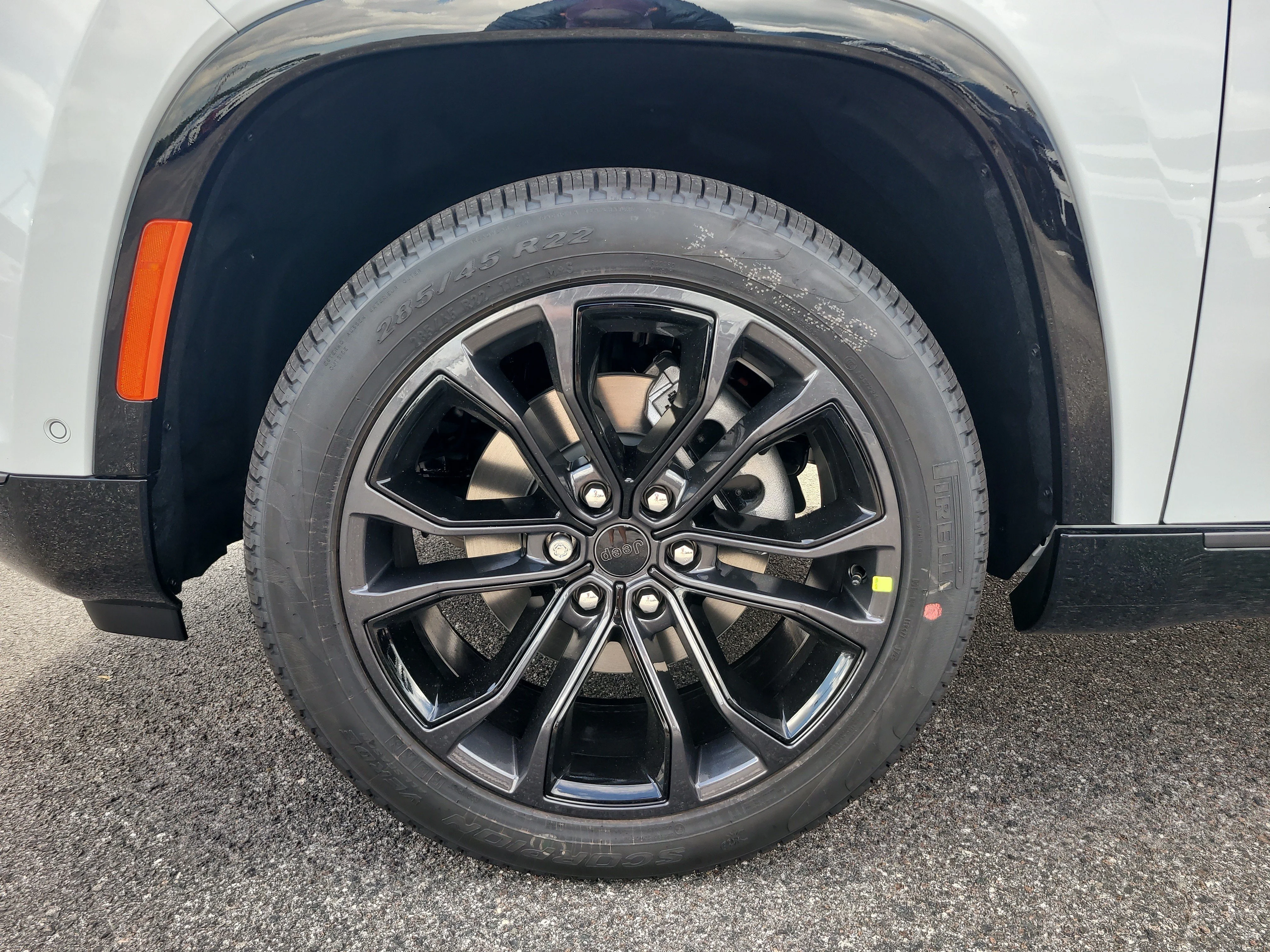New 2026 Bright White Clearcoat Jeep Summit Reserve image 10