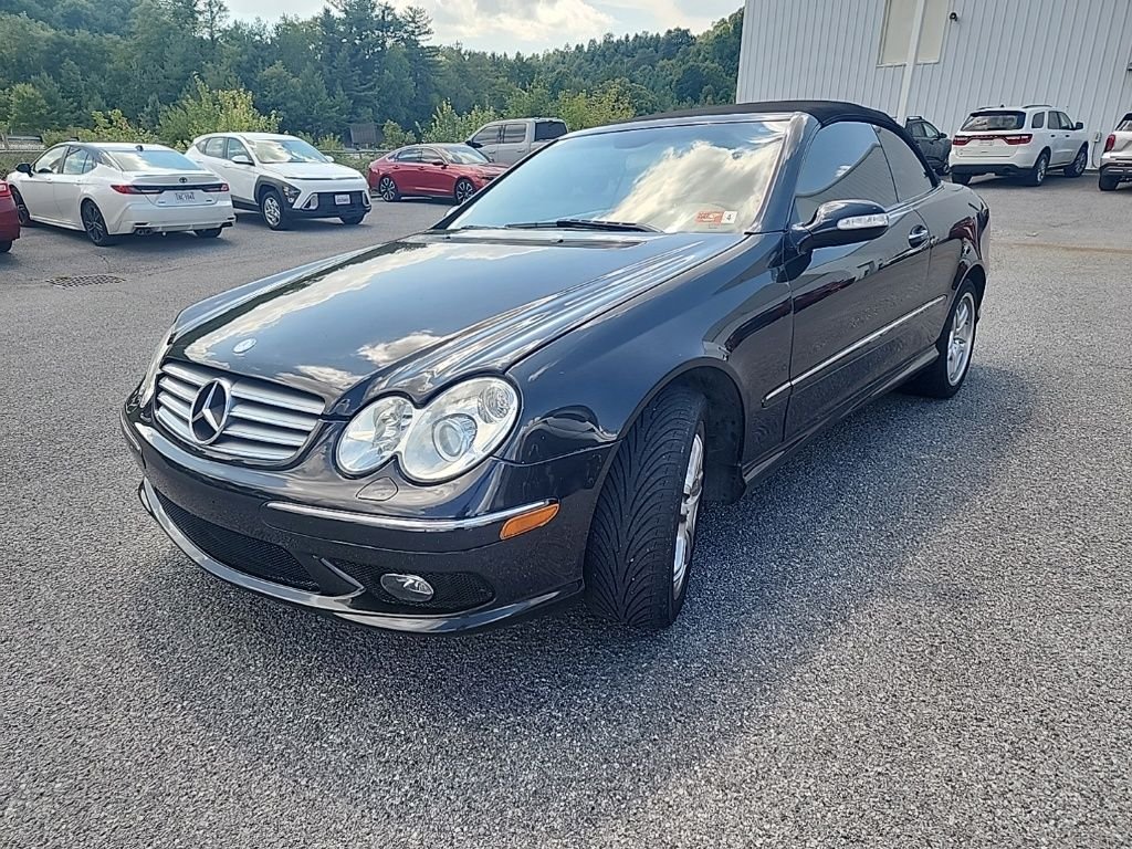 Used 2004 Black Mercedes-Benz CLK 500 image 1