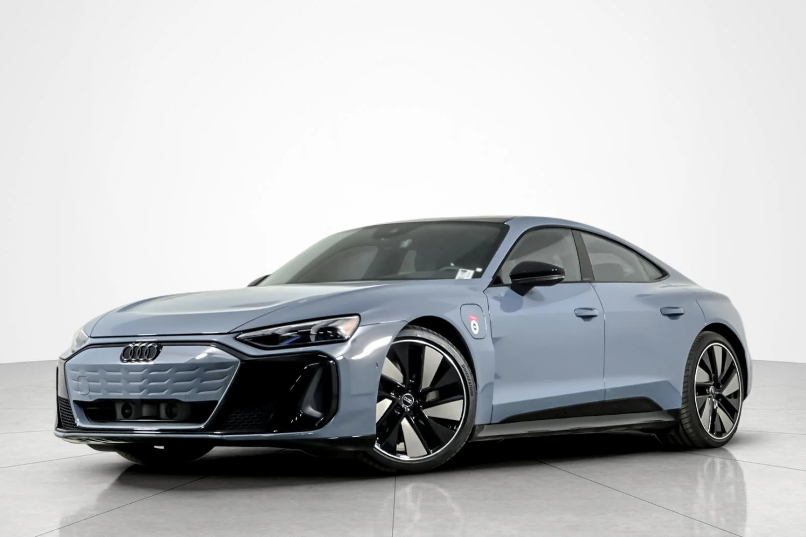 2026 Audi S e-tron GT Prestige quattro's photo