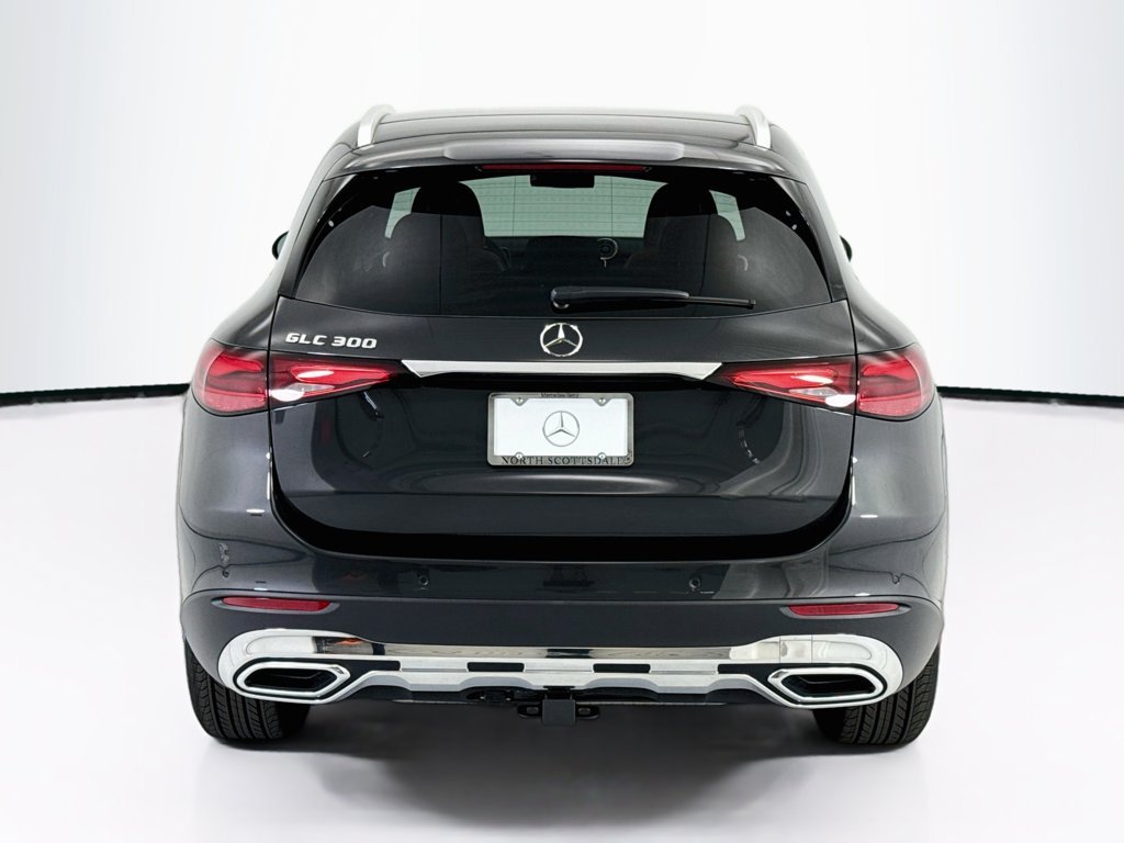 New 2027 Graphite Grey Metallic Mercedes-Benz GLC 300 image 6