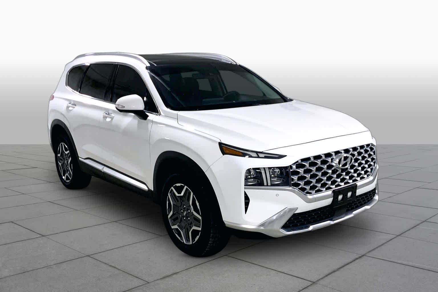 Used 2022 Hyundai Santa Fe Limited with VIN 5NMS4DAL3NH421117 for sale in Kansas City